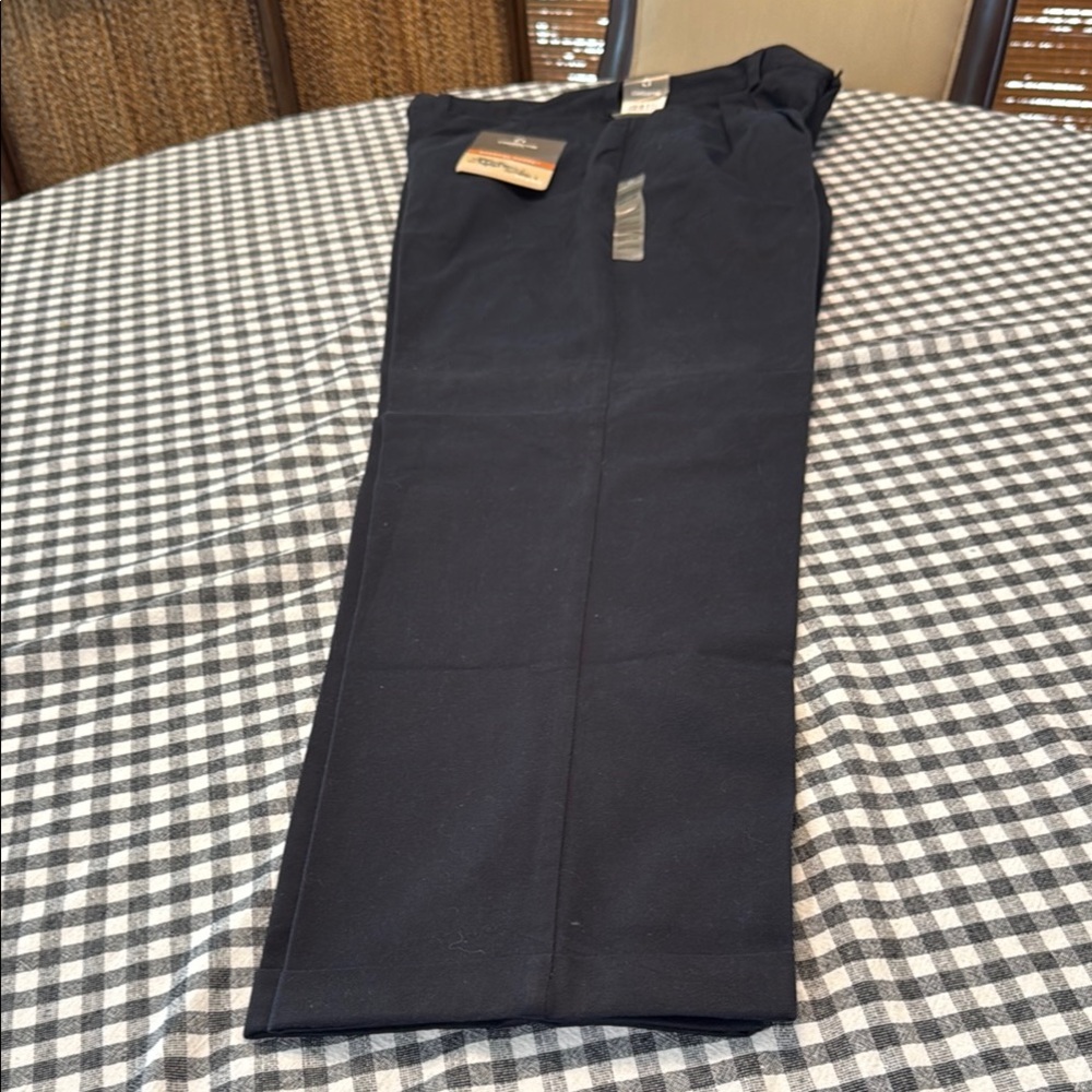 Claiborne Black Dress Pants Full-Length Straight Silhouette 36 x 34. NEW